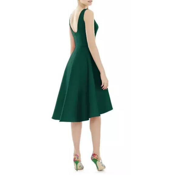 NEW ALFRED SUNG Emerald Green Sleeveless Back Zip Fit & Flare Dress Size 20 - Picture 2 of 6